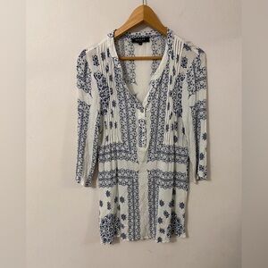 Blue and White Women's Top